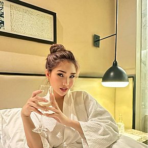 Yassy escort in Makati