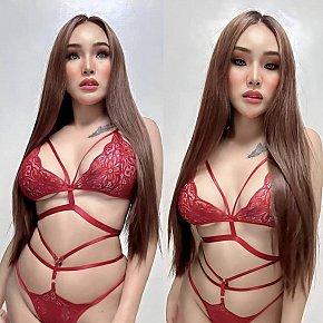 Yassy escort in 