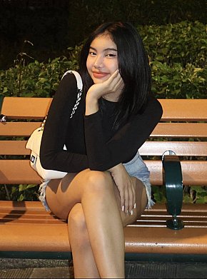 Amira escort in Singapore City