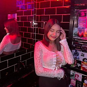 Amira escort in Singapore City