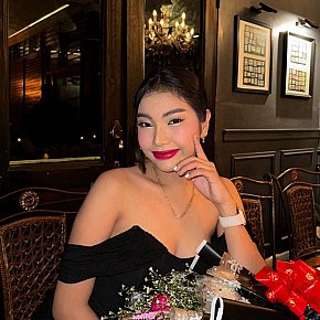 Amira escort in Singapore City