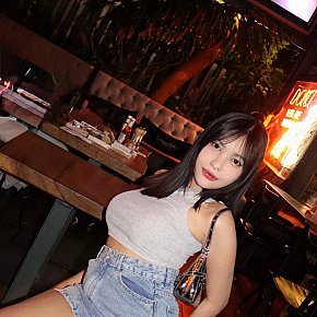 Amira escort in Macau