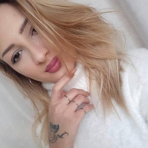 Morelle-757813400 Vip Escort escort in Paris offers Erotic massage services