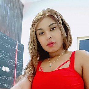 Sarah Completamente Natural escort in Doha offers Massagem erótica services