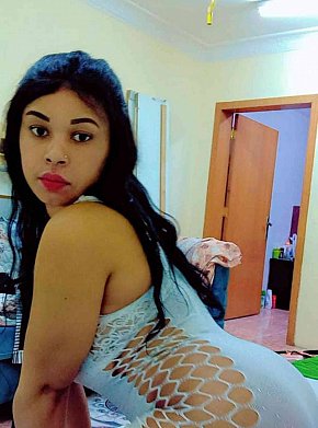 Sarah Completamente Natural escort in Doha offers Massagem erótica services