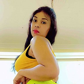 Sarah Completamente Natural escort in Doha offers Massagem erótica services
