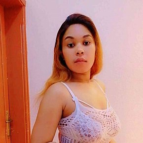 Sarah Entièrement Naturelle escort in  offers Massage intime services