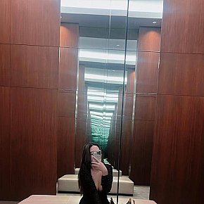 Xiao_Vy escort in Dubai offers Embrasser avec la langue services