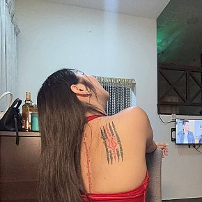 Blue escort in Manama offers 69 services