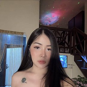 Blue escort in Manama offers 69 services