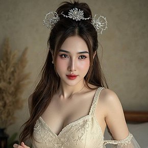 Lusy escort in Bangkok offers Cum in Mouth services