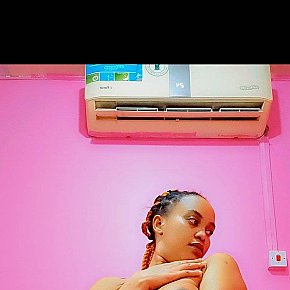 Ketra Super Gros Seins escort in Doha offers Position 69 services