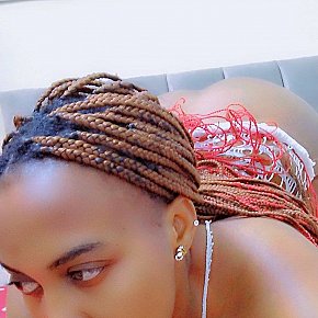 Annah Sâni Mari
 escort in Doha offers Sex în Diferite Poziţii services