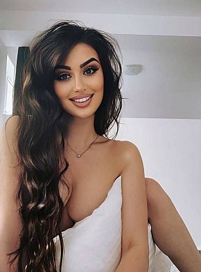 Nika escort in Riyadh