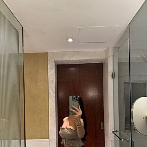 Lexi escort in Tokyo offers Kostüme/Uniformen services