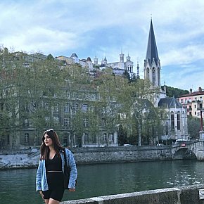 Juliana-ts Vip Escort escort in Nice offers Oral fără Prezervativ services