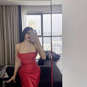 Nancy escort in Doha offers Embrasser services