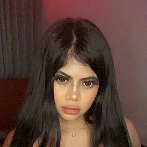 Rosey Tetas Enormes escort in  offers Experiencia de Novia (GFE)
 services