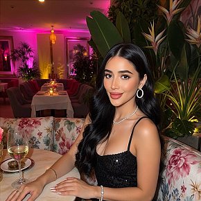 Salma Ocazional escort in Madrid offers Tantric services