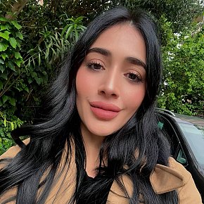 Salma Vip Escort escort in Madrid offers Experiencia de Novia (GFE)
 services
