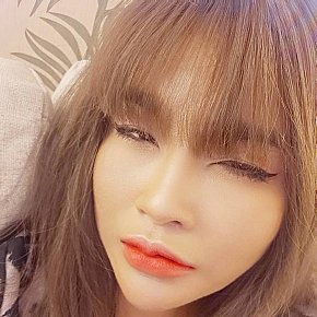 Jenny Großer Hintern escort in Bangkok offers Girlfriend Experience (GFE) services