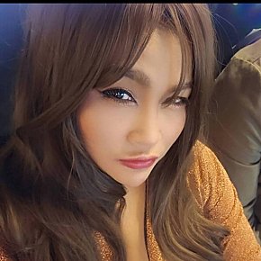 Jenny Großer Hintern escort in Bangkok offers Girlfriend Experience (GFE) services
