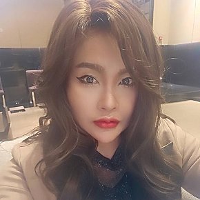 Jenny Großer Hintern escort in Bangkok offers Girlfriend Experience (GFE) services