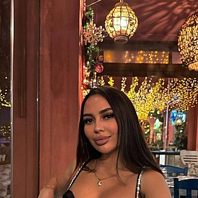 Zlata Pequeña Y Delgada escort in Limassol offers Lluvia Dorada (dar)
 services
