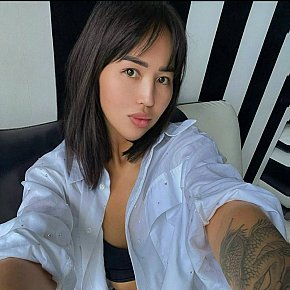 June escort in Dubai offers Facesitting services