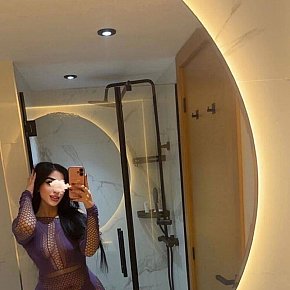 Jasmine escort in Abu Dhabi