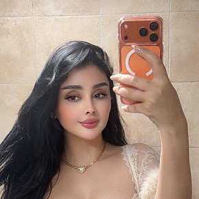 Jasmine escort in Abu Dhabi