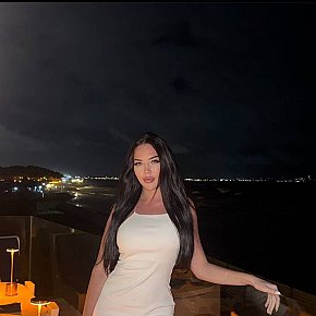 Elina Prof De Fitness escort in Limassol offers Ejaculation sur le corps services