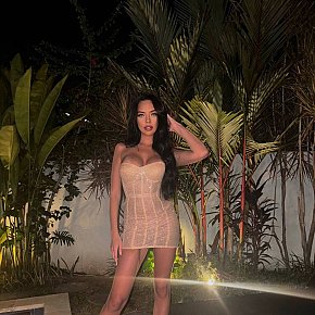 Elina Prof De Fitness escort in Limassol offers Ejaculation sur le corps services