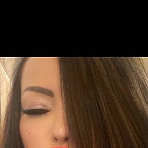 PatriciaLove Madura escort in Luxembourg offers Experiencia de Novia (GFE)
 services