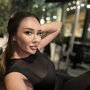 Sandy escort in Manama