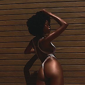 Lina Sin Operar escort in Phuket offers BDSM services