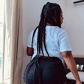 Betty Großer Hintern escort in Kuwait City