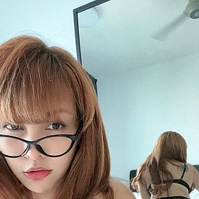 Mimi Completamente Natural escort in Kuala Lumpur offers BDSM services