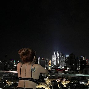 Mimi Completamente Natural escort in Kuala Lumpur offers BDSM services