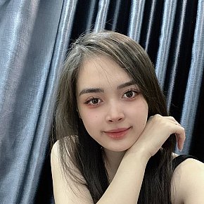 Angela Modelo/Ex-modelo escort in Singapore City offers Posição 69 services