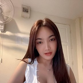 Weewi escort in Bangkok