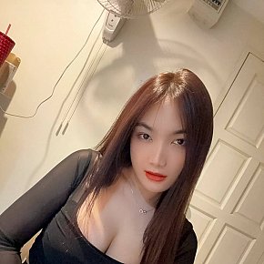 Weewi escort in Bangkok
