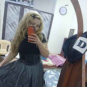 Nazi Matura escort in Muscat offers Pompino senza preservativo services