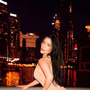 Lily Naturală escort in Dubai offers 69 services