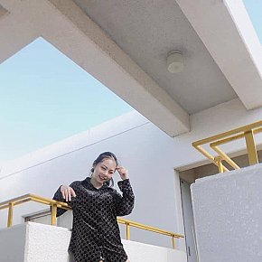 Bella Großer Busen escort in Dubai offers Zungenküsse services