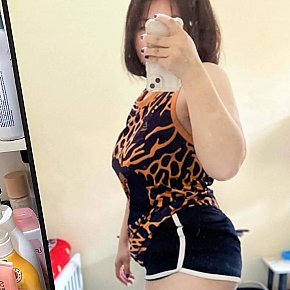 Meliora escort in Kuta Bali offers Ganzkörpermassage services