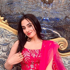 Alisha escort in 