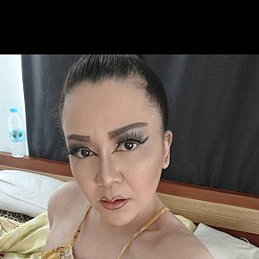 Sarin Mûre escort in Bangkok