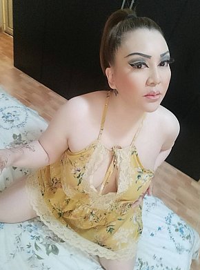 Sarin Mûre escort in Bangkok