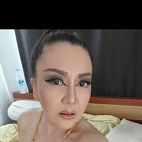 Sarin Mûre escort in Bangkok